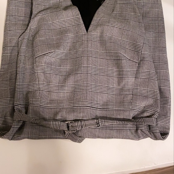 Donna Karen | lord and Taylor | H & M by Madonna - Picture 12 of 12